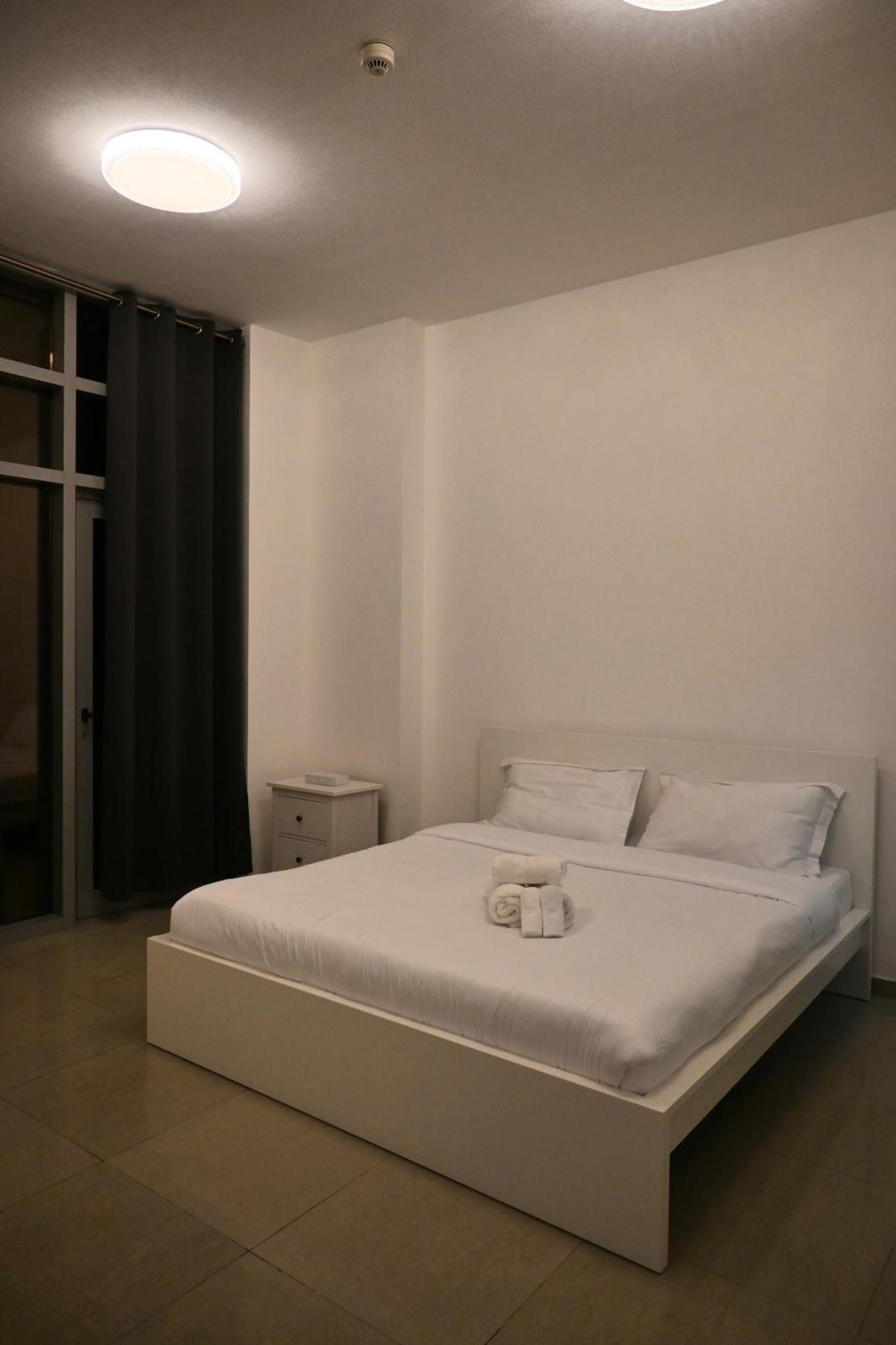 Great Flat Near Marina & With Amazing View, Many Activities Apartment Dubai