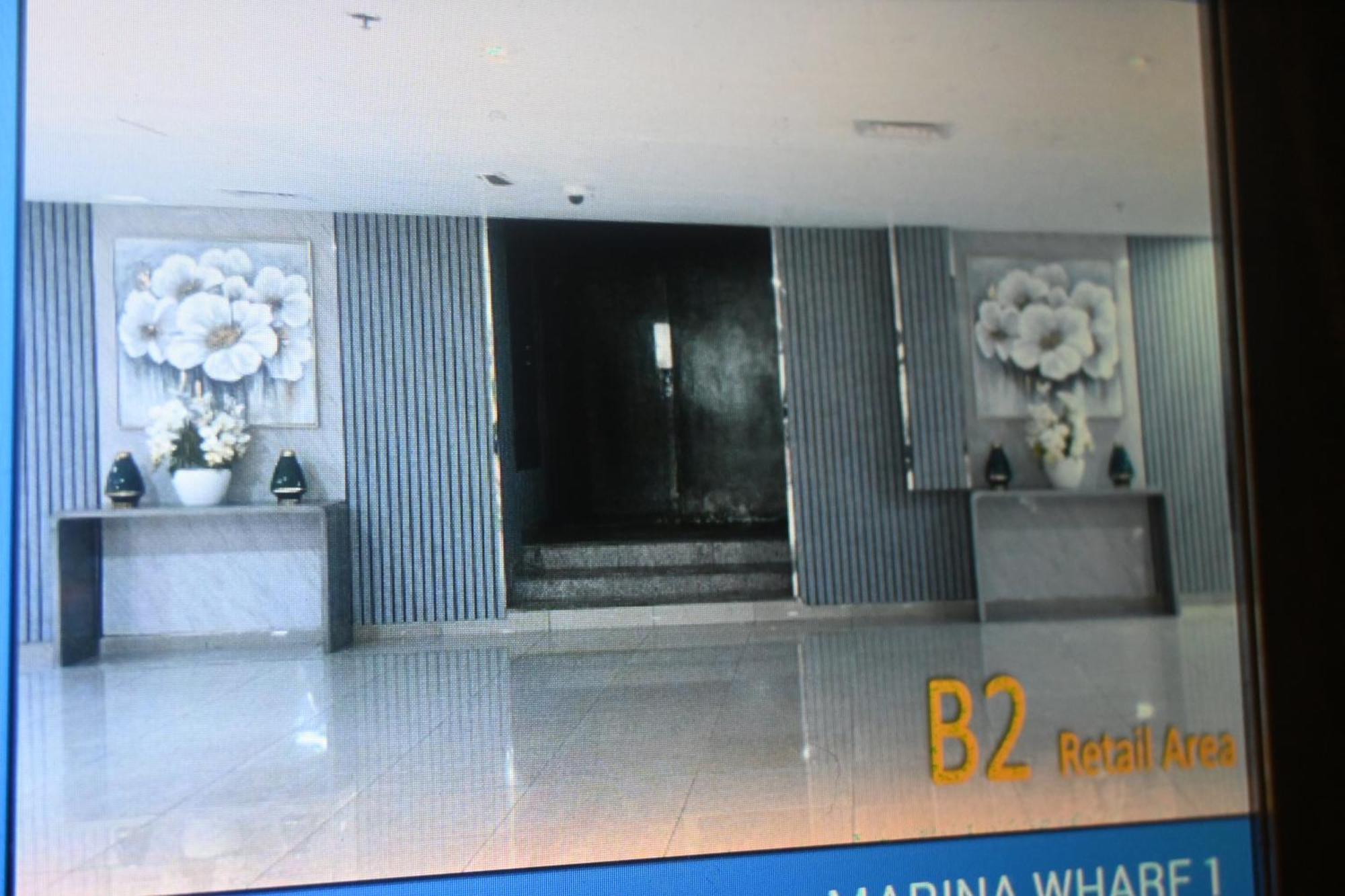 Great Flat Near Marina & With Amazing View, Many Activities Dubai