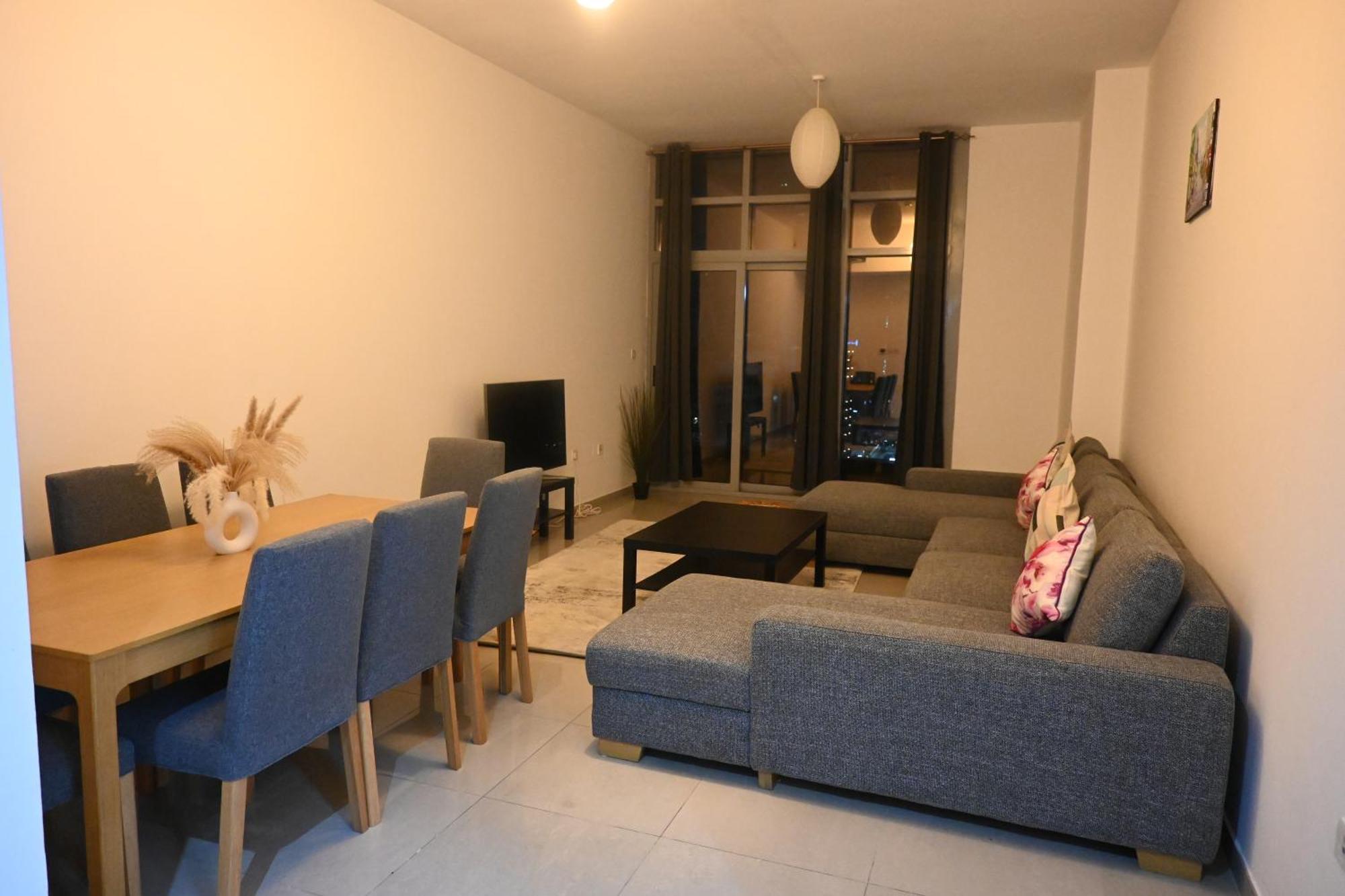Great Flat Near Marina & With Amazing View, Many Activities *